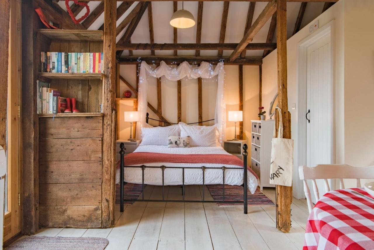The Granary By Bloom Stays Canterbury Bagian luar foto